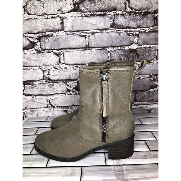 Clarks Metallic Leather Taupe Nevella Devon Zip Ankle Boots Women 7.5M US/38EU - Picture 6 of 16
